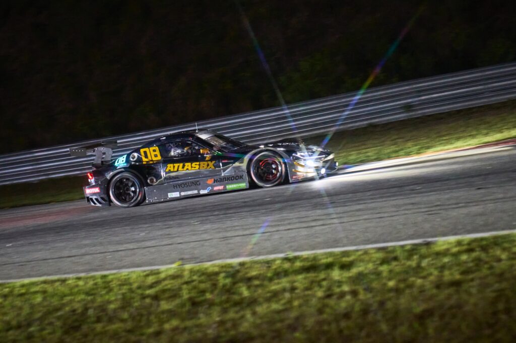 チェ・ミョンギル 2022CJ大韓通運スーパーレースチャンピオンシップ第3戦ナイトレース,チェ·ミョンギル(ATLASBX MOTORSPORTS)がポールトゥウィンで優勝 | AUTOCARFE JAPAN